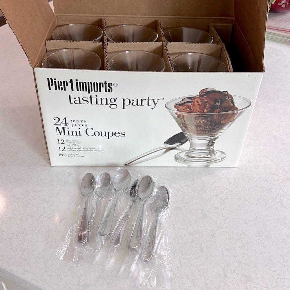 Pier 1 Imports 24 pieces Mini flares. New in a box. - Picture 3 of 5